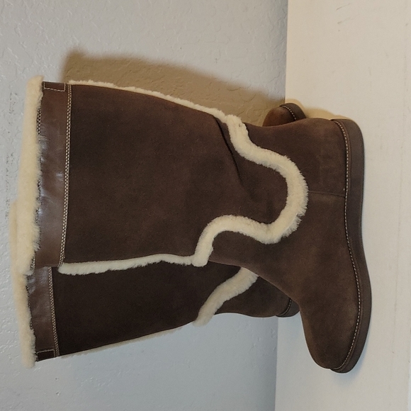 COLE HAAN Nike Tall Suede Sheep Fur Boots 8B - Picture 6 of 12